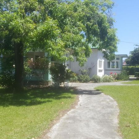 History @ Renall Masterton Exterior photo